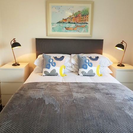 Carnegie Place East Kilbride Εξωτερικό φωτογραφία