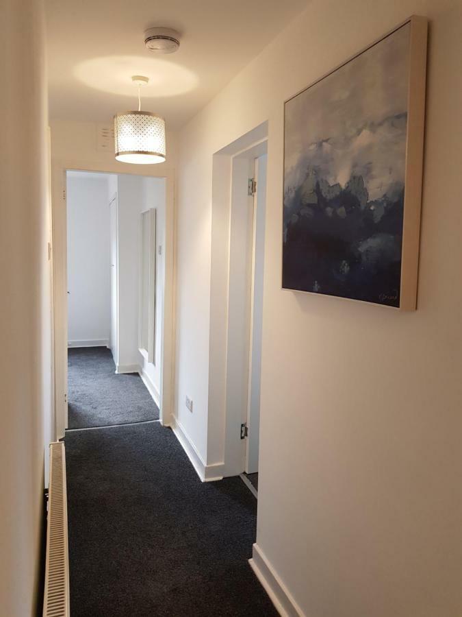 Carnegie Place East Kilbride Εξωτερικό φωτογραφία
